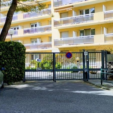 L'Echappee Belle Parking Lejlighed Avignon Eksteriør billede